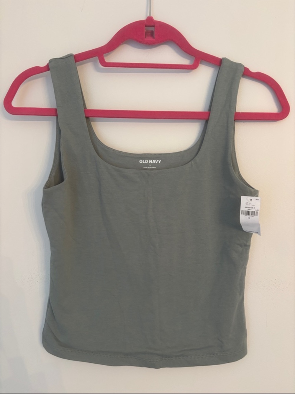Old Navy Soft Sage Green Square Neck Tank Size Small NWT